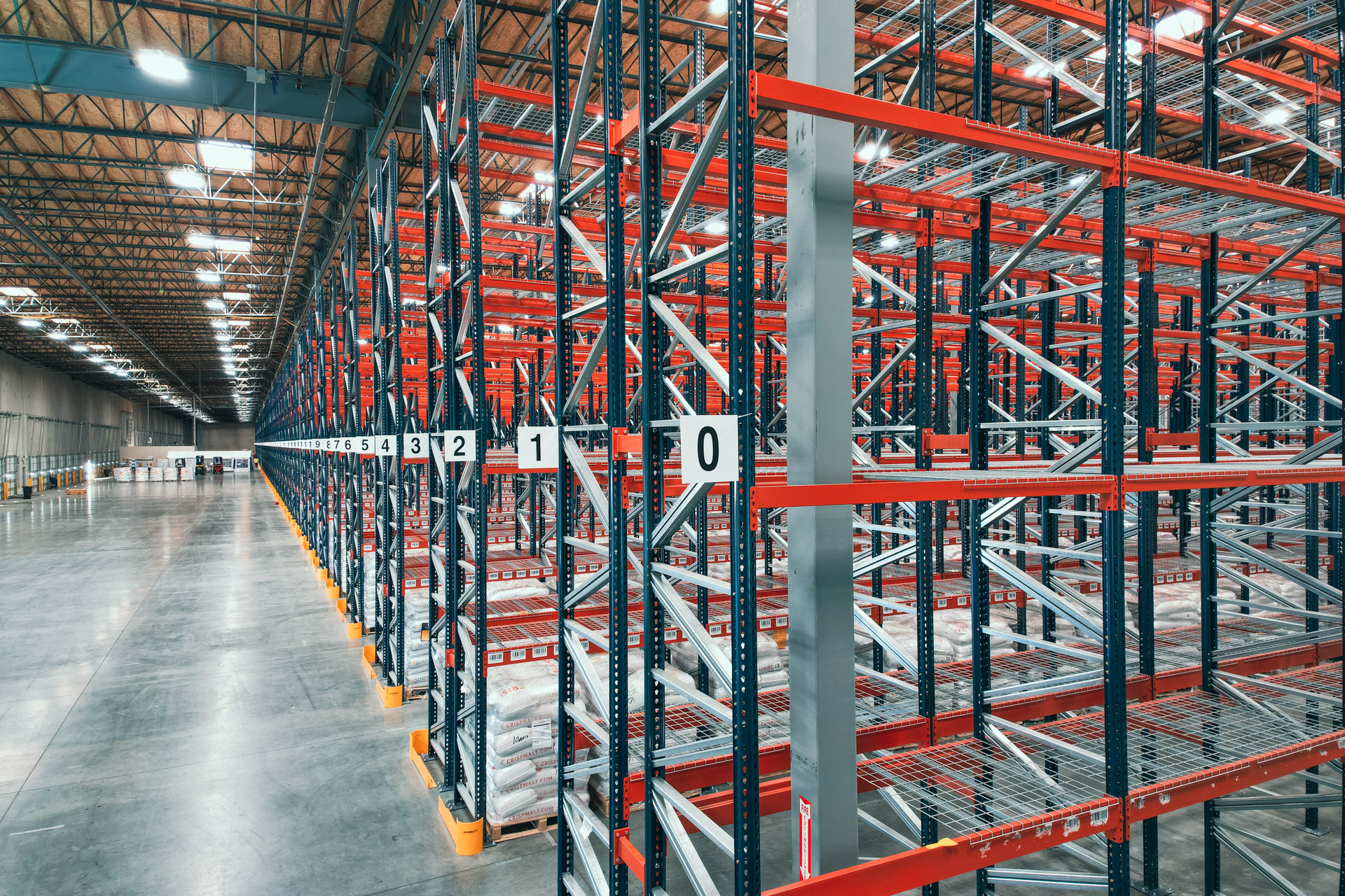 Industrial pallet racking warehouse in Secaucus