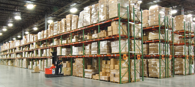 Industrial pallet racking warehouse in Newark New Jersey